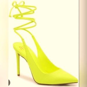 JLo Jennifer Lopez Lace Up Neon Yellow 4” Heels.